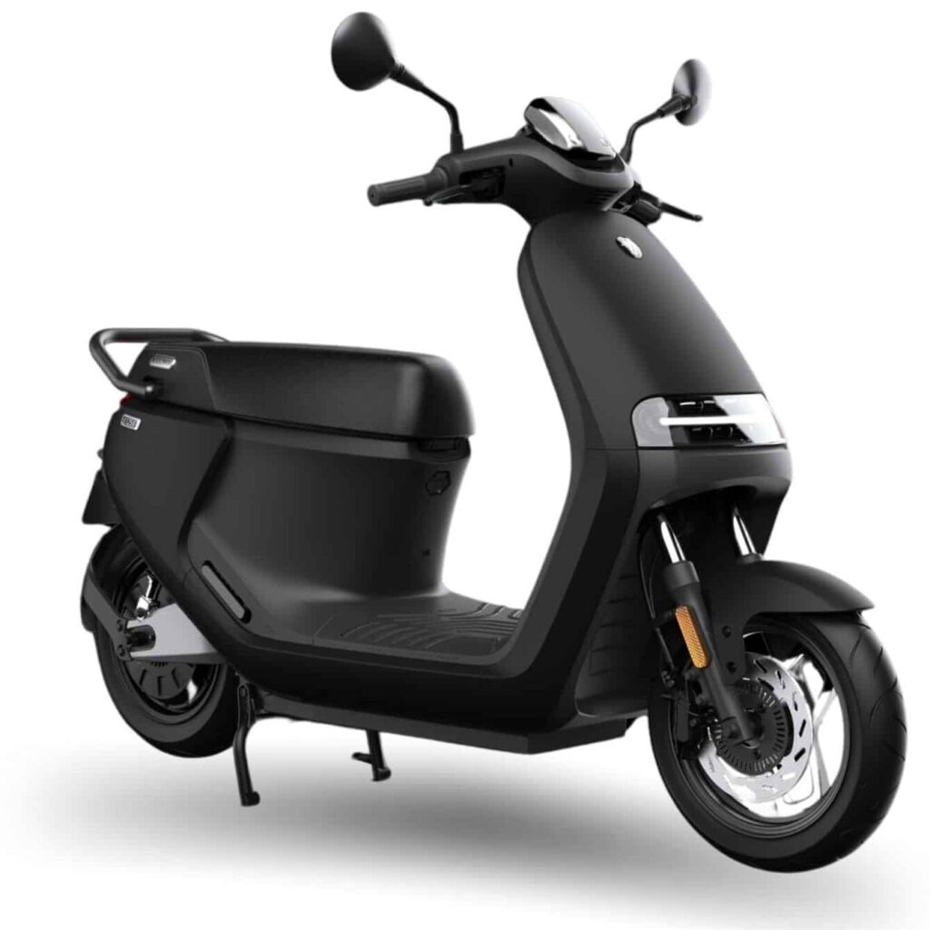 Le scooter électrique Segway E125S se décline en noir mat, une édition à couper le souffle! 1 le scooter electrique segway e125s se decline en noir mat une edition a couper le souffle
