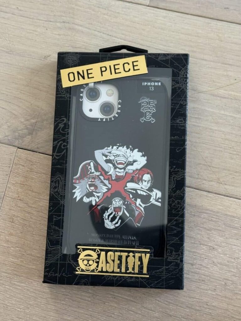 Protégez et personnalisez vos accessoires avec style : La collection One Piece de Casetify 1 protegez et personnalisez vos accessoires avec style la collection one piece de casetify