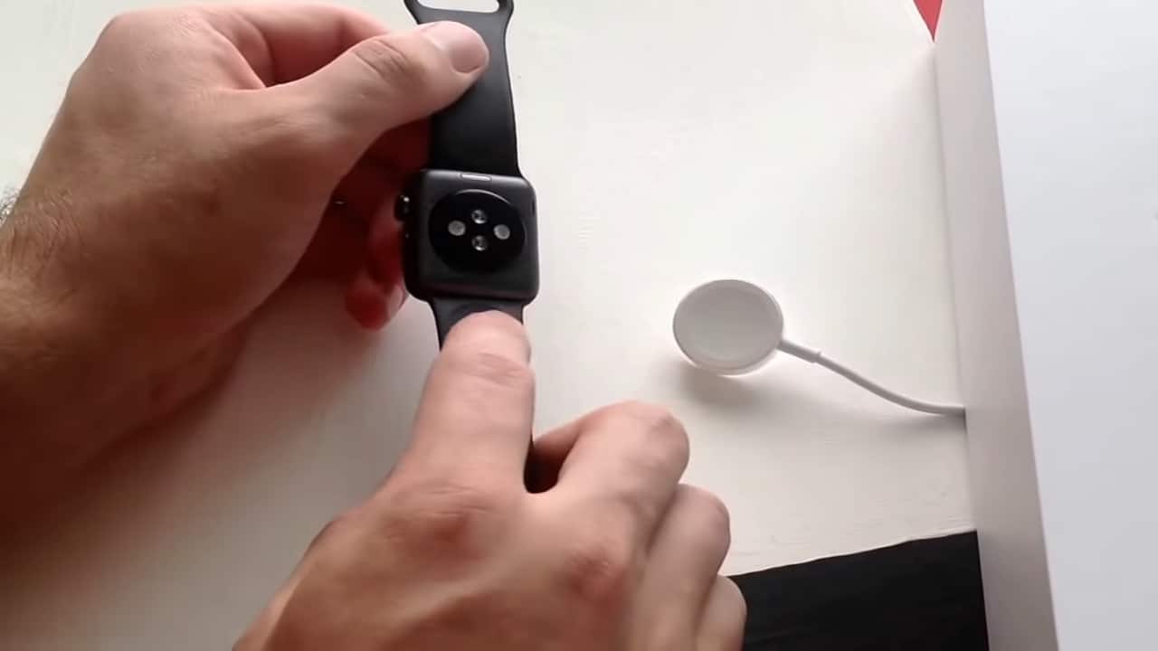 comment recharger montre connectee sans chargeur